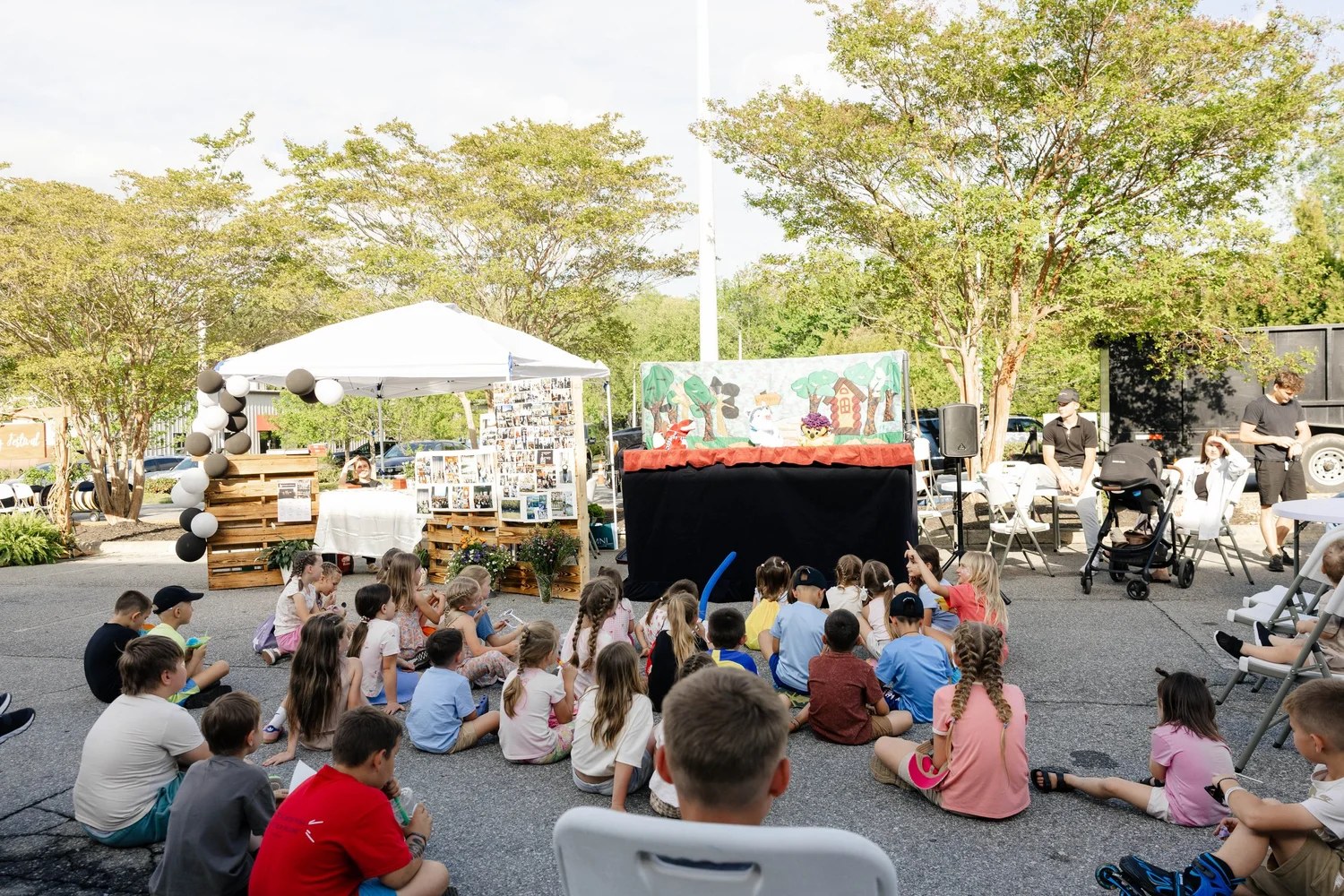 An outdoor church gathering