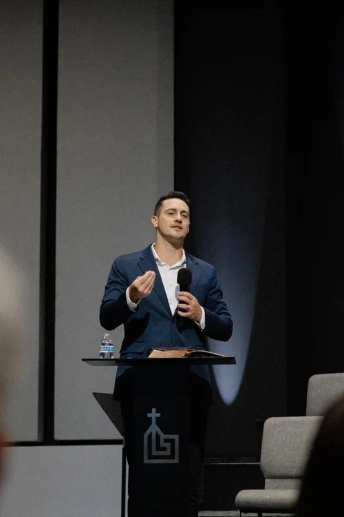Igor Fabyanchuk speaking at church